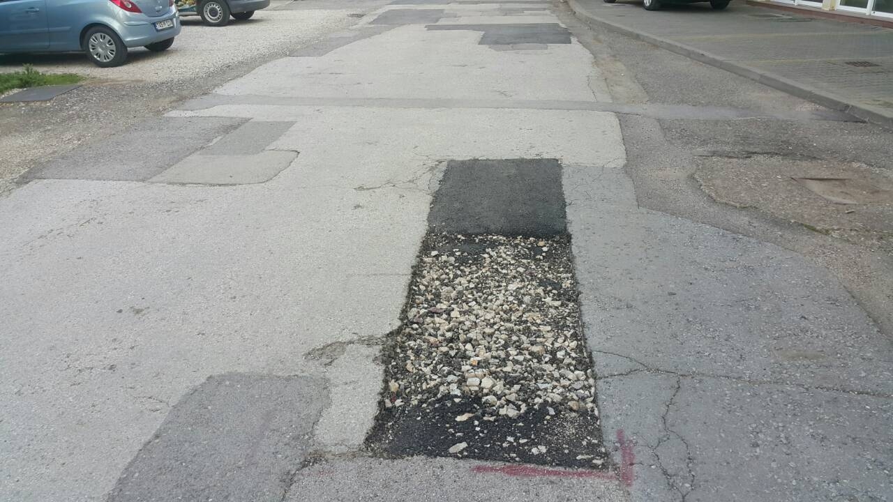 BEZ KOMENTARA: Fušer firma radi fušer posao za fušer vlast! (FOTO)