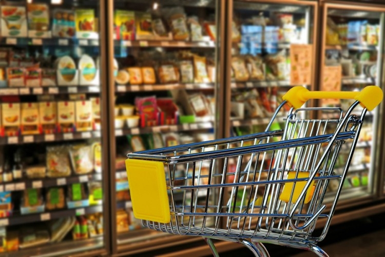 VEĆE PLATE, ALI I CIJENE PORASLE: U džepove dobili, na tezgi izgubili