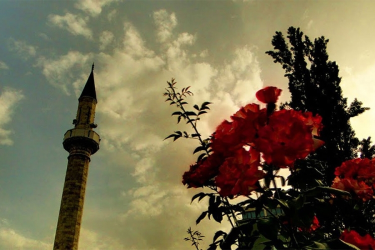 Radost Bajrama podijeliti s rodbinom i komšijama