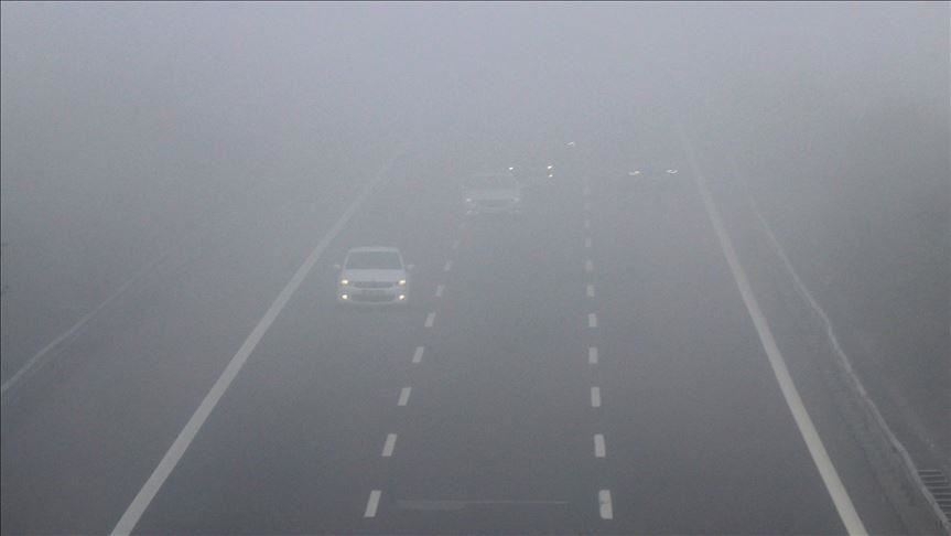 PUTEVI: Smanjena vidljivost zbog magle, povremeni jaki udari vjetra