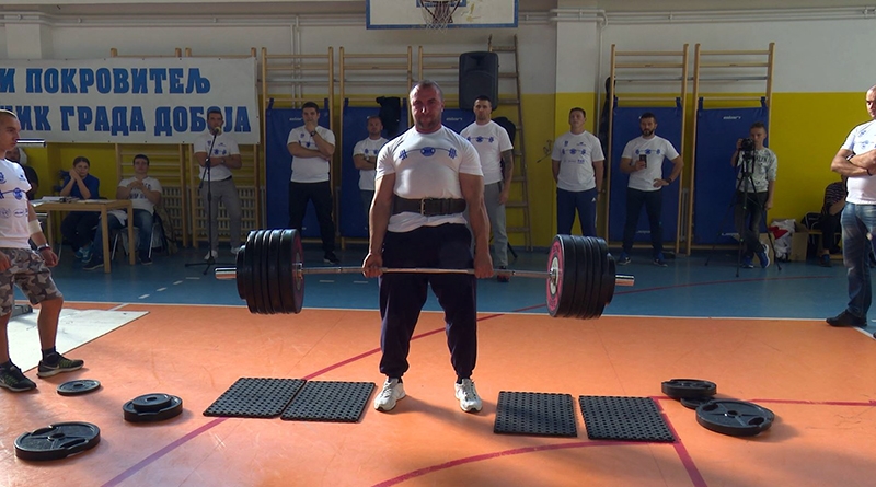 DOBOJSKI INFO NAJAVLJUJE: Takmičenje u dizanju tegova u čast Miodraga Mirčetića