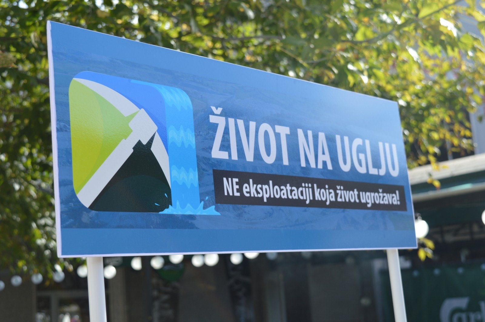 GRAĐANI SANSKOG MOSTA GODINAMA PREPUŠTENI SAMI SEBI Građanska Inicijativa 'Život na uglju' poziva na akciju