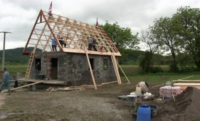 DOBOJ: Holanđani izgradili dom porodici Gavrić (VIDEO)