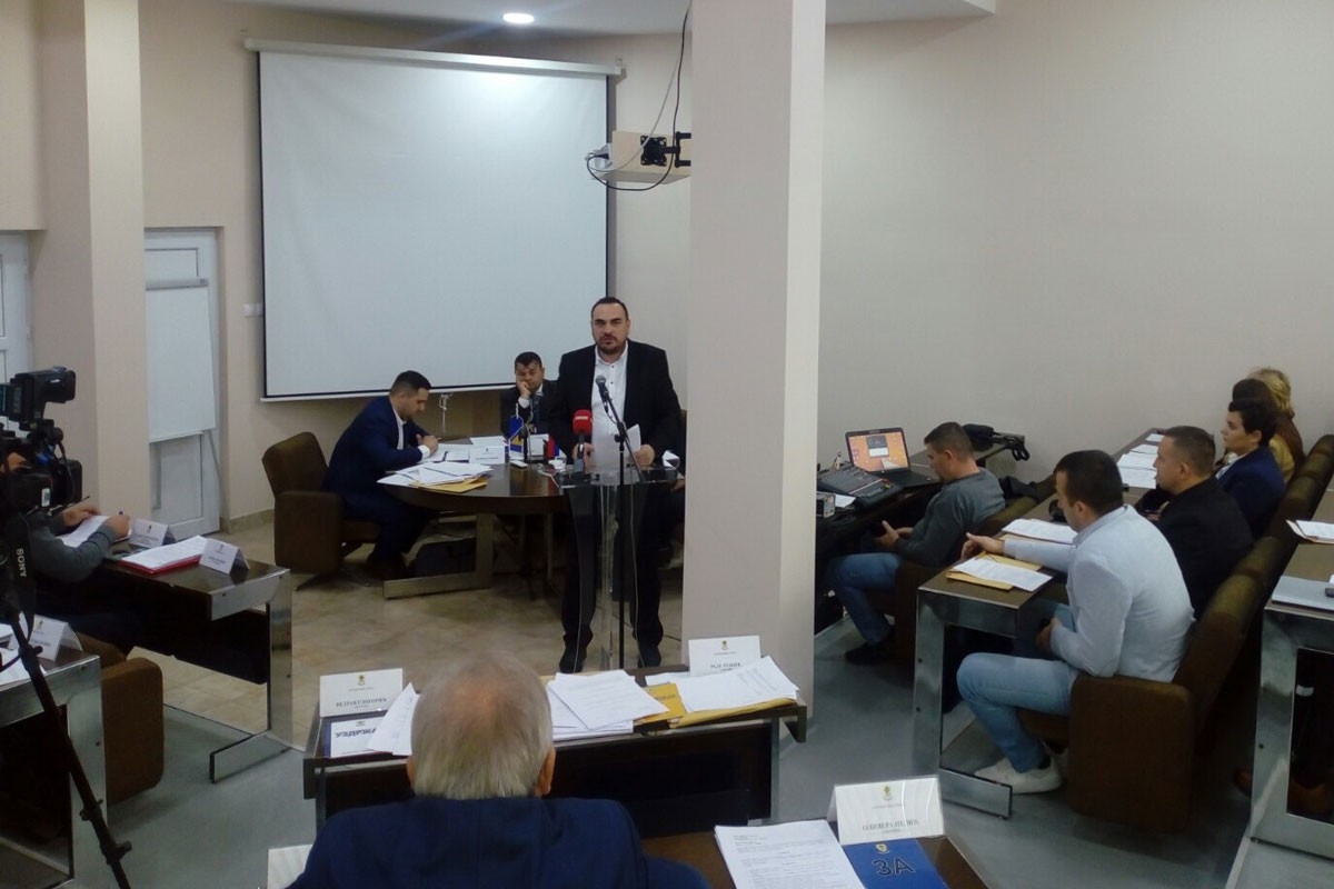 DOBOJ: Samo jedan odbornik glasao protiv poskupljenja grijanja