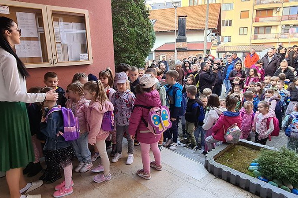 DOBOJ: Mališani se pripremaju za najljepše đačko doba
