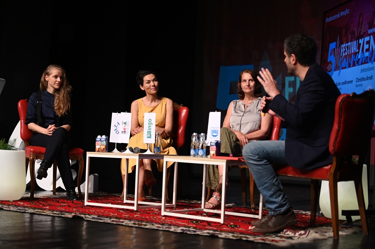 FESTIVAL SAVREMENE ŽENE - Narodno pozorište Tuzla i Pozorište mladih Kaleidoskop Tuzla domaćini panela