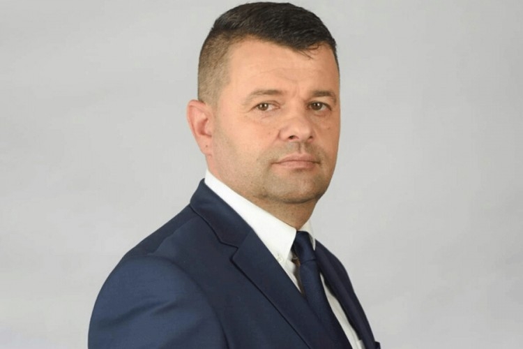 DOBOJ: Sevlidu Hurtiću se smiješi fotelja predsjednika