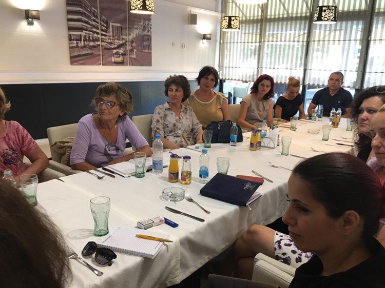 DOBOJ: Okrugli sto “Uloga i položaj žene u politici” (FOTO) (VIDEO)