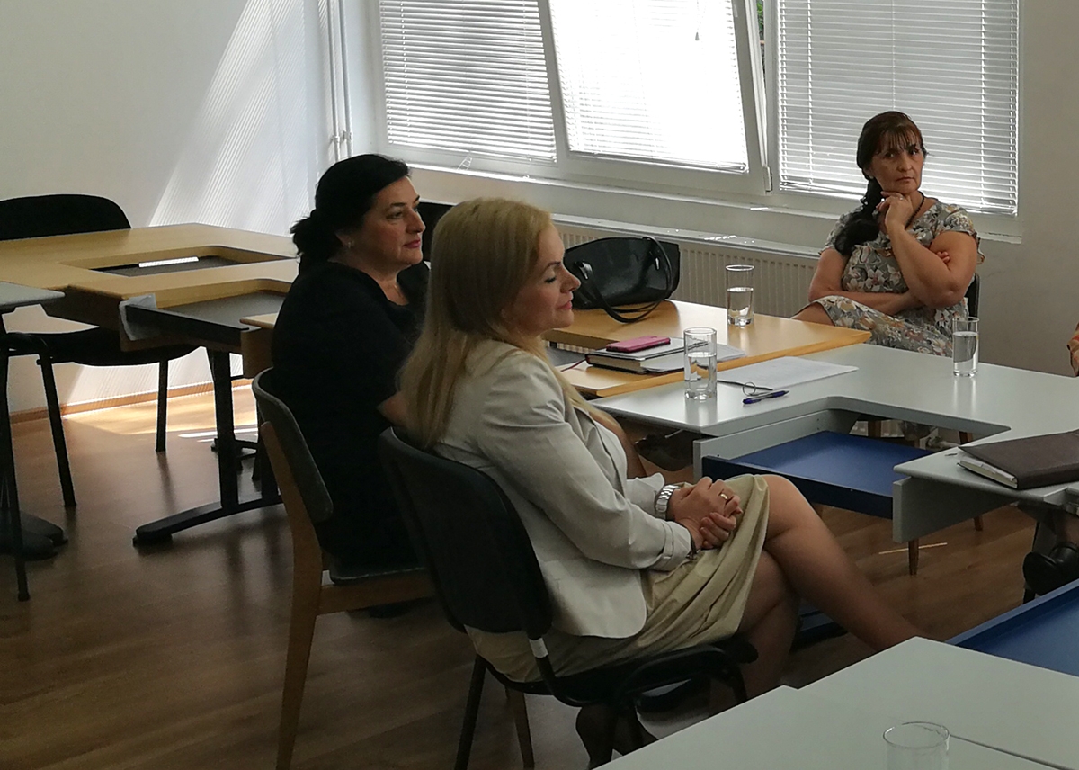 DOBOJ: Višečlane porodice zakonski uvrstiti u pravilnike o zapošljavanju