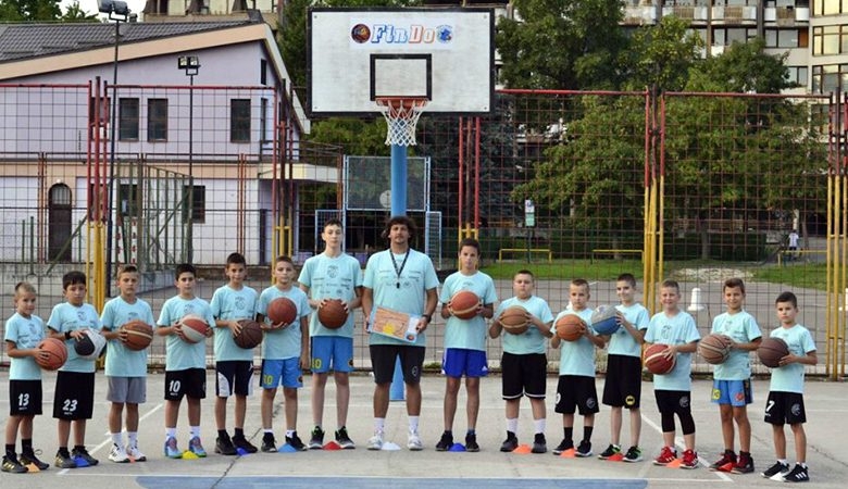 DOBOJ: Uspješno realizovan prvi dio projekta „Sedmodnevni trenažni proces košarkaša-Kouč Rufi” (FOTO)