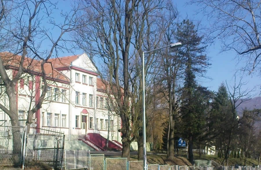 DOBOJ: Srbija finansira izgradnju fiskulturne sale u sklopu Medicinske škole