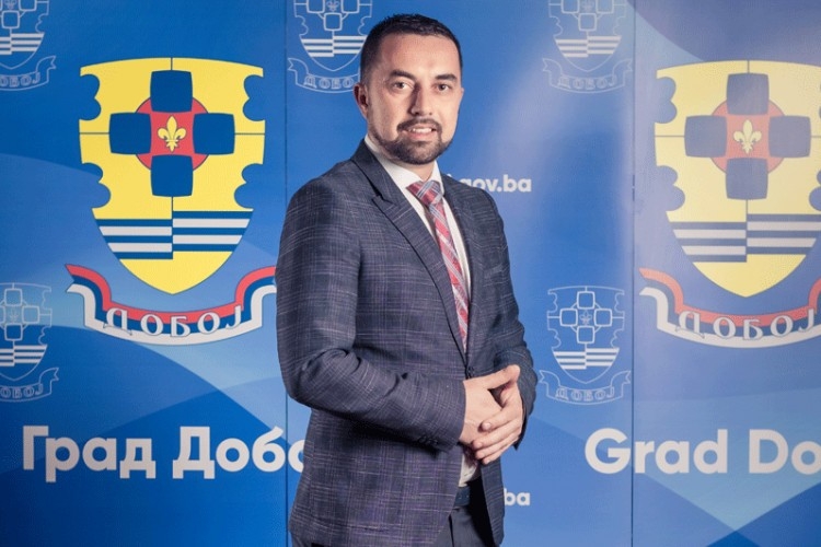 DOBOJSKI INFO PITA: Da li je Boris Jerinić spreman preuzeti odgovornost?