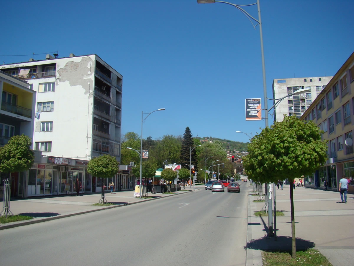 VRIJEME: Danas pljuskovi i grmljavina