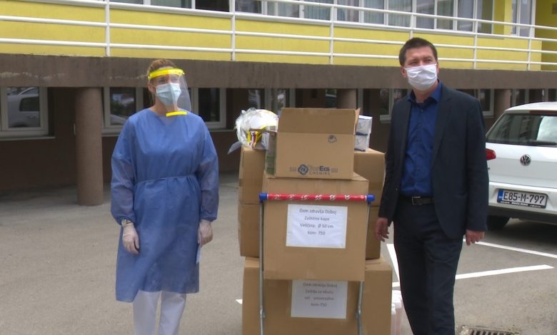 DOBOJ: Uručena oprema za patronažne sestre