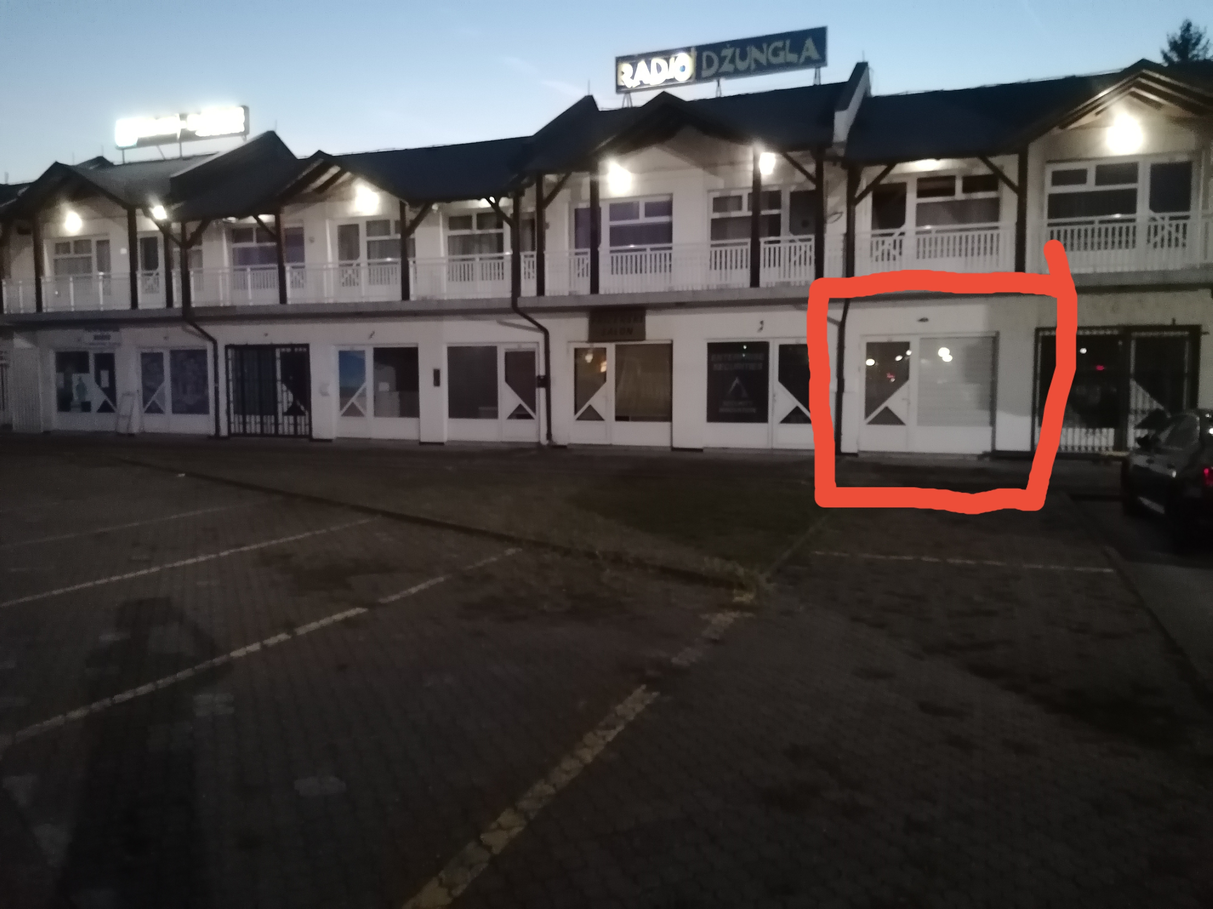 OGLAS: Izdaje se poslovni prostor površine 18 m² (FOTO)