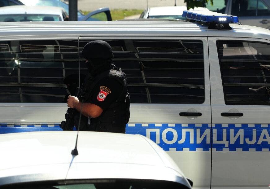 RADI SE NA UTVRĐIVANJU IDENTITETA Tijelo pronađeno u koritu rijeke Bosne poslano na obdukciju