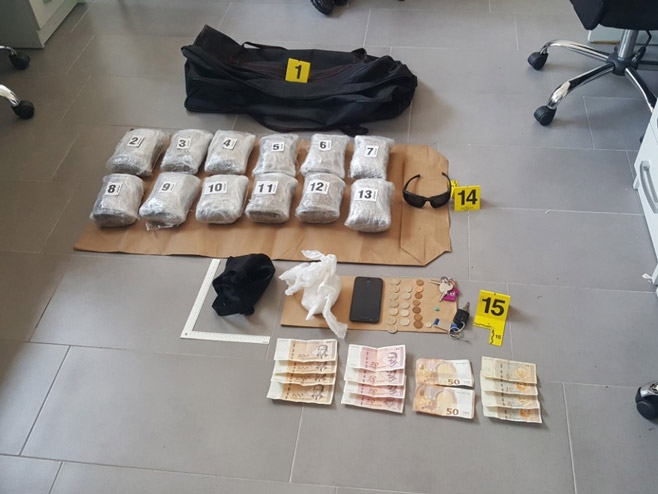 DOBOJ: Uhapšena tri lica, oduzeta veća količina droge i eksploziva