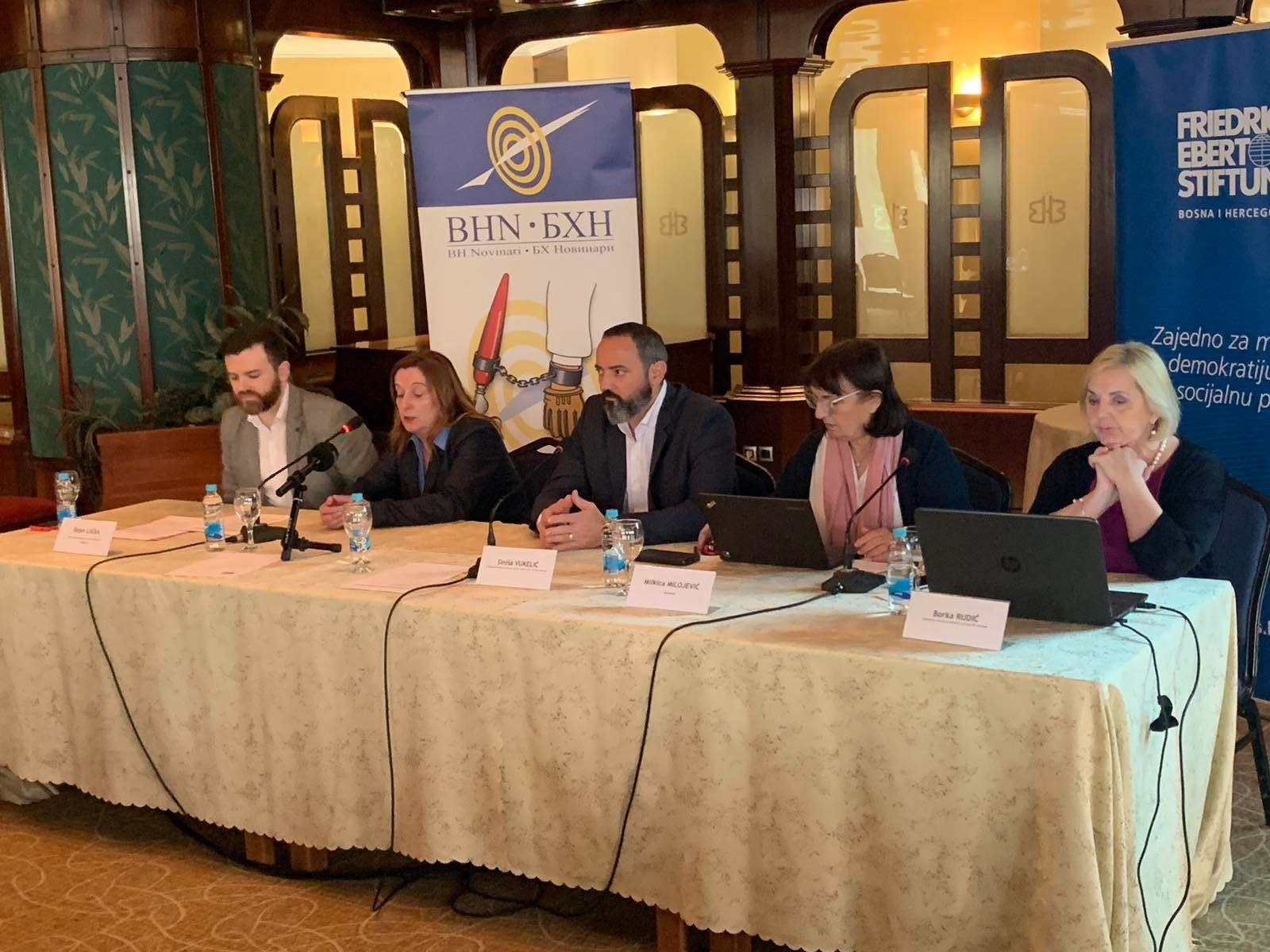 Tri četvrtine građana Srpske opravdava nasilje nad novinarima