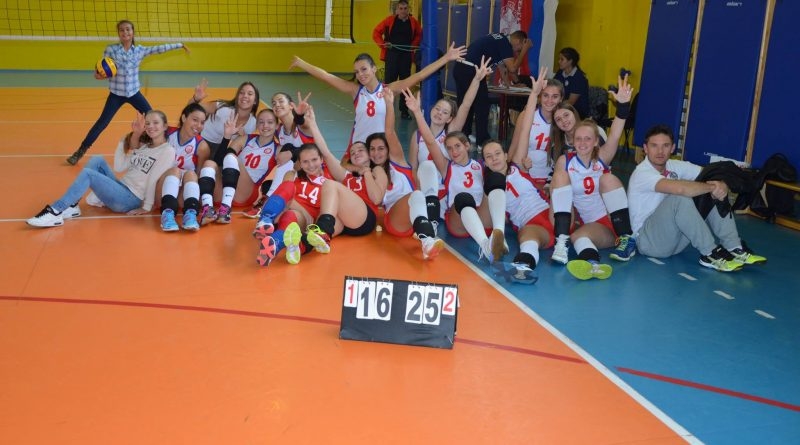 ŽENSKI ODBOJKAŠKI KLUB "PANTER": Dobojke jesenje šampionke
