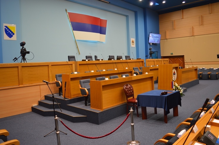 U NSRS stigao nacrt zakona koji prisiljava banke da rade sa firmama sa „crne liste“