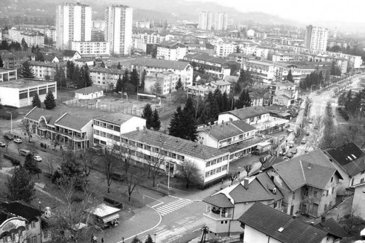 DOBOJ: Dan žalosti zbog stradanja porodice Đedovac