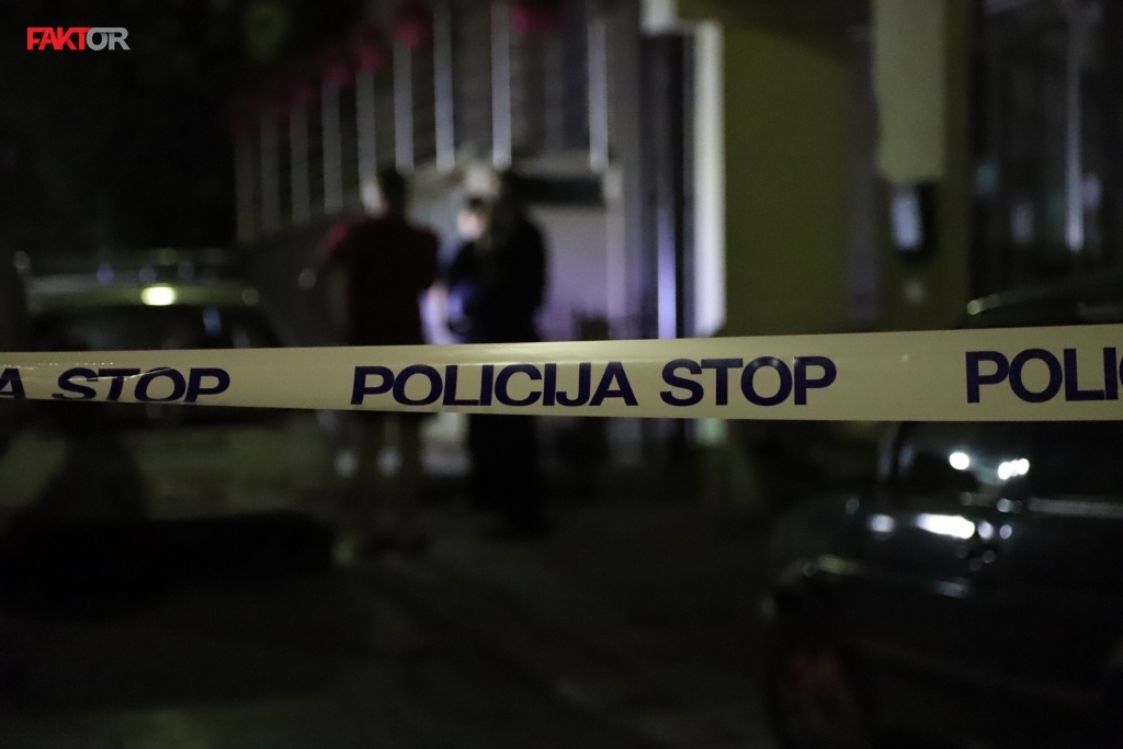 EKSPLOZIJA U DOBOJ JUGU Suprugu usmrtio bombom, pa pokušao nožem ubiti i sebe