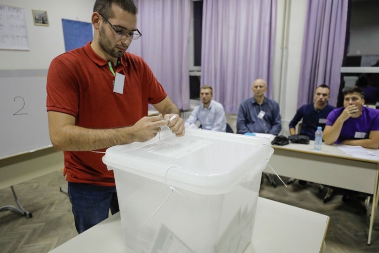 Kandidati odustaju od članstva u biračkim odborima