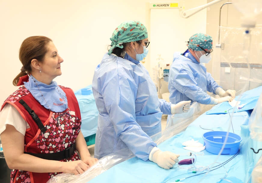 DOBOJ: Pogledajte kako se stručnjaci u dobojskoj angio-sali BORE ZA SVAKOG PACIJENTA i svaki život (VIDEO)