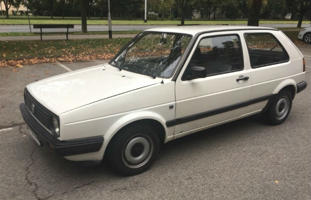 DOBOJ: Sa parkinga ukraden neispravan "golf"