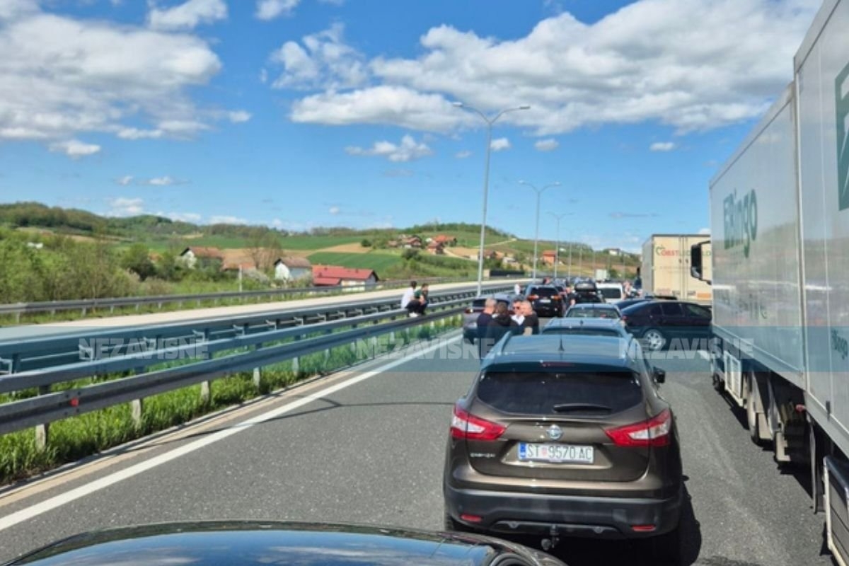 TRAGEDIJA: Poginuo narodni poslanik Srđan Todorović, njegova supruga i dijete