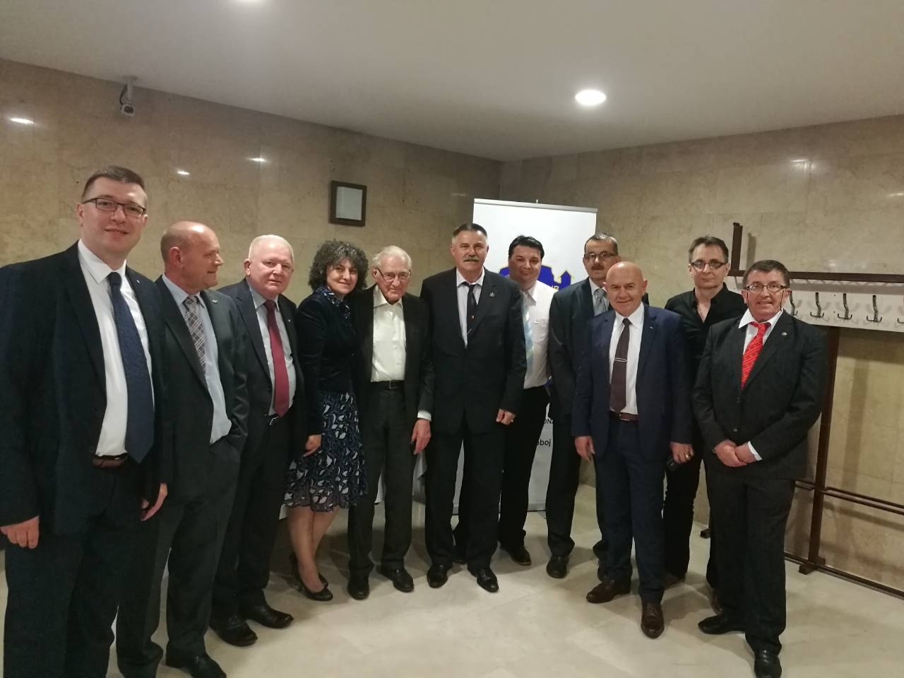 DOBOJ: Rotari klub uspješno organizovao Donatorsku večeru u Banji Vrućici (FOTO)