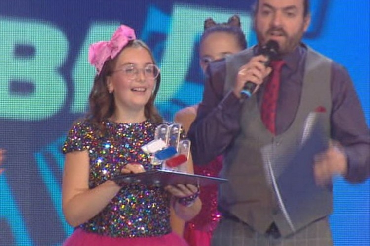 DOBOJ: Nikolina Lazić pobjednica Đurđevdanskog festivala (VIDEO)