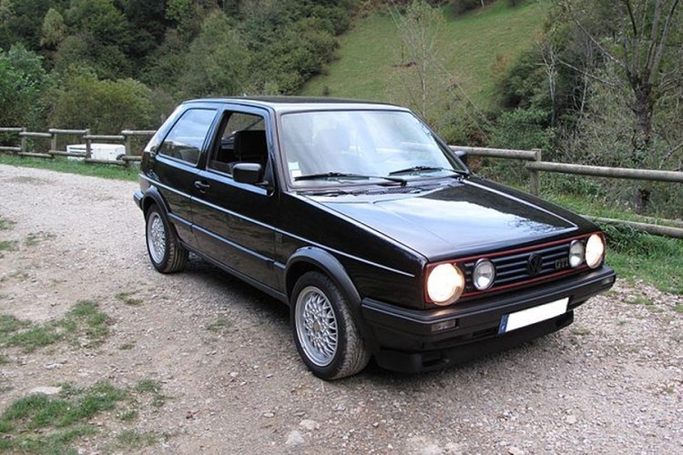 PETROVO: Dobojliji oduzet "golf dvojka" zbog 13.955 KM neplaćenih kazni