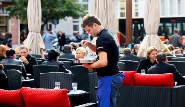 NOVI ZAKON Nova pravila za ugostitelje, konobari prvi na udaru