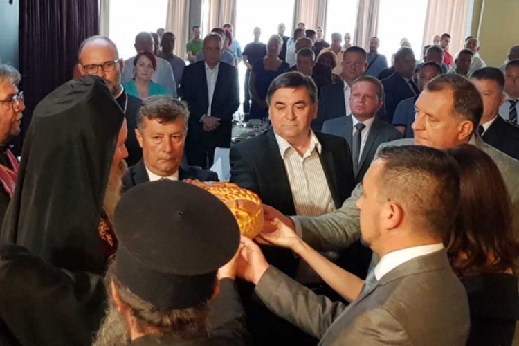 DOBOJ: Oko 700 miliona KM za projekte u gradu!?!?