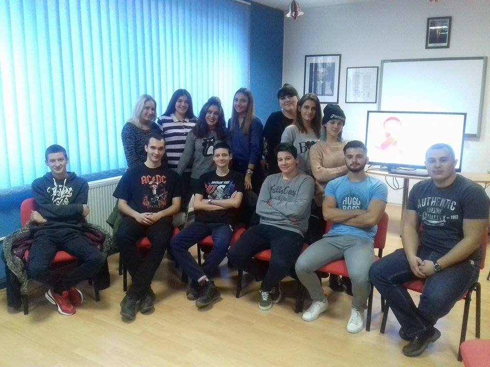 DOBOJ: Srednjoškolci o prevenciji polno prenosivih bolesti (FOTO)