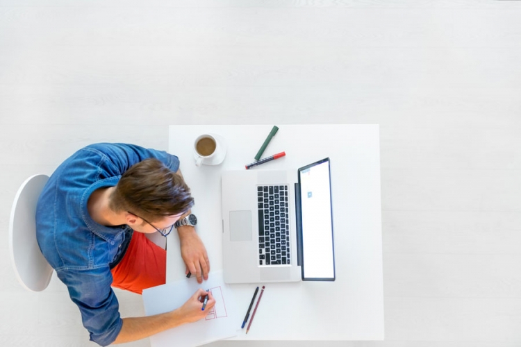 Nekoliko prednosti onlajn učenja i zašto je ovaj model budućnost obrazovanja