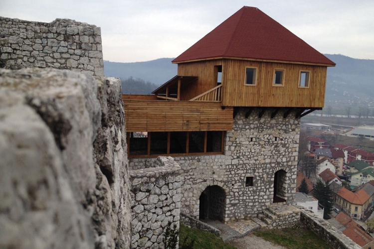 DOBOJ: Besparica koči rušenje bespravnih objekata