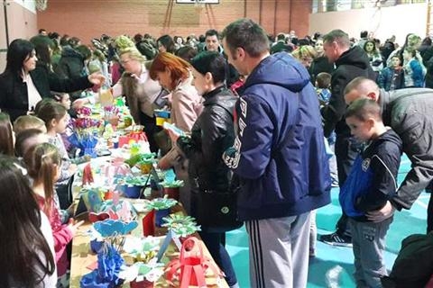 DOBOJ: Sredstva sa bazara za uređenje školskog dvorišta