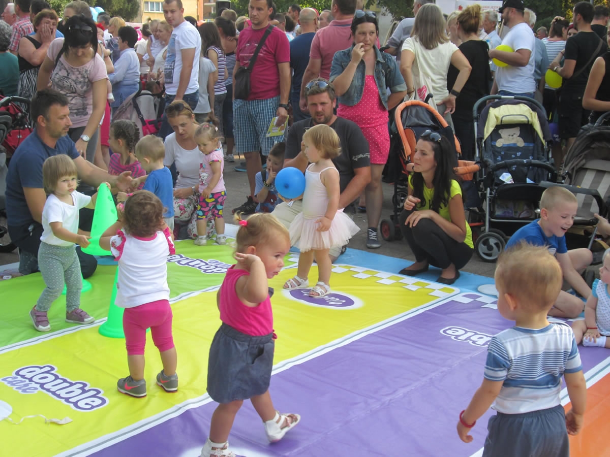 DOBOJ: Održan "Drugi susret beba" (FOTO)