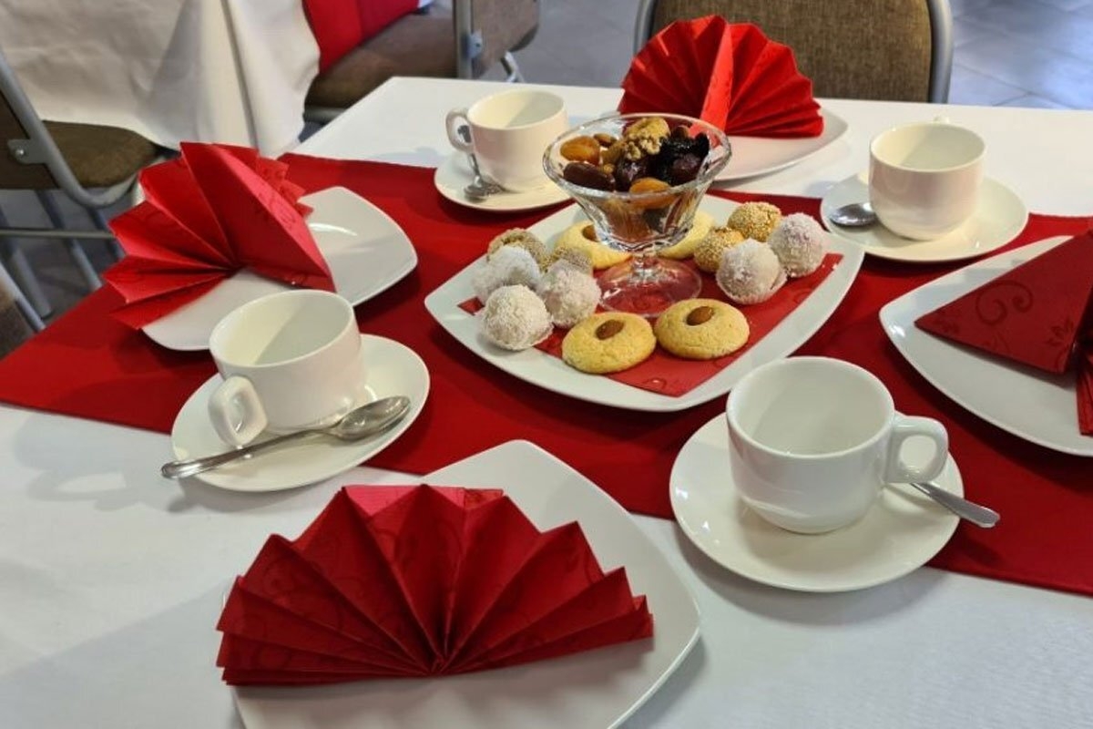 DOBOJ: Kineska čajanka u školi