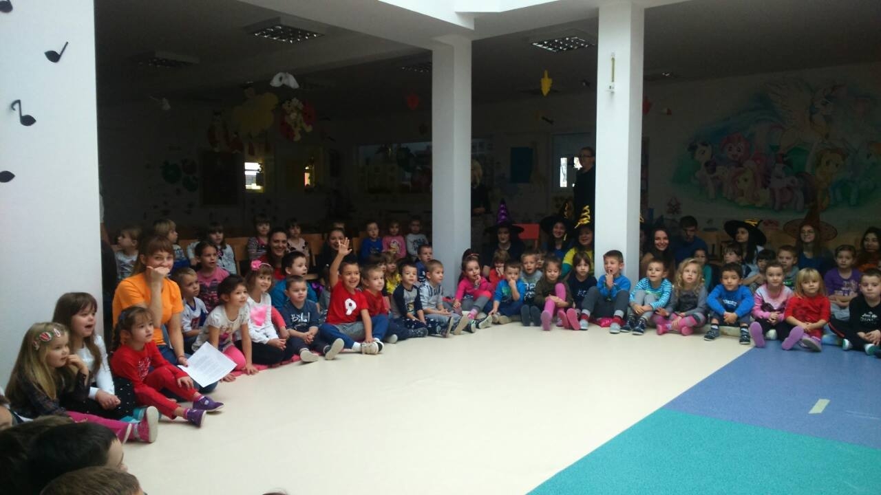 DOBOJ: Karavan osmijeha u posjeti predškolcima (FOTO)