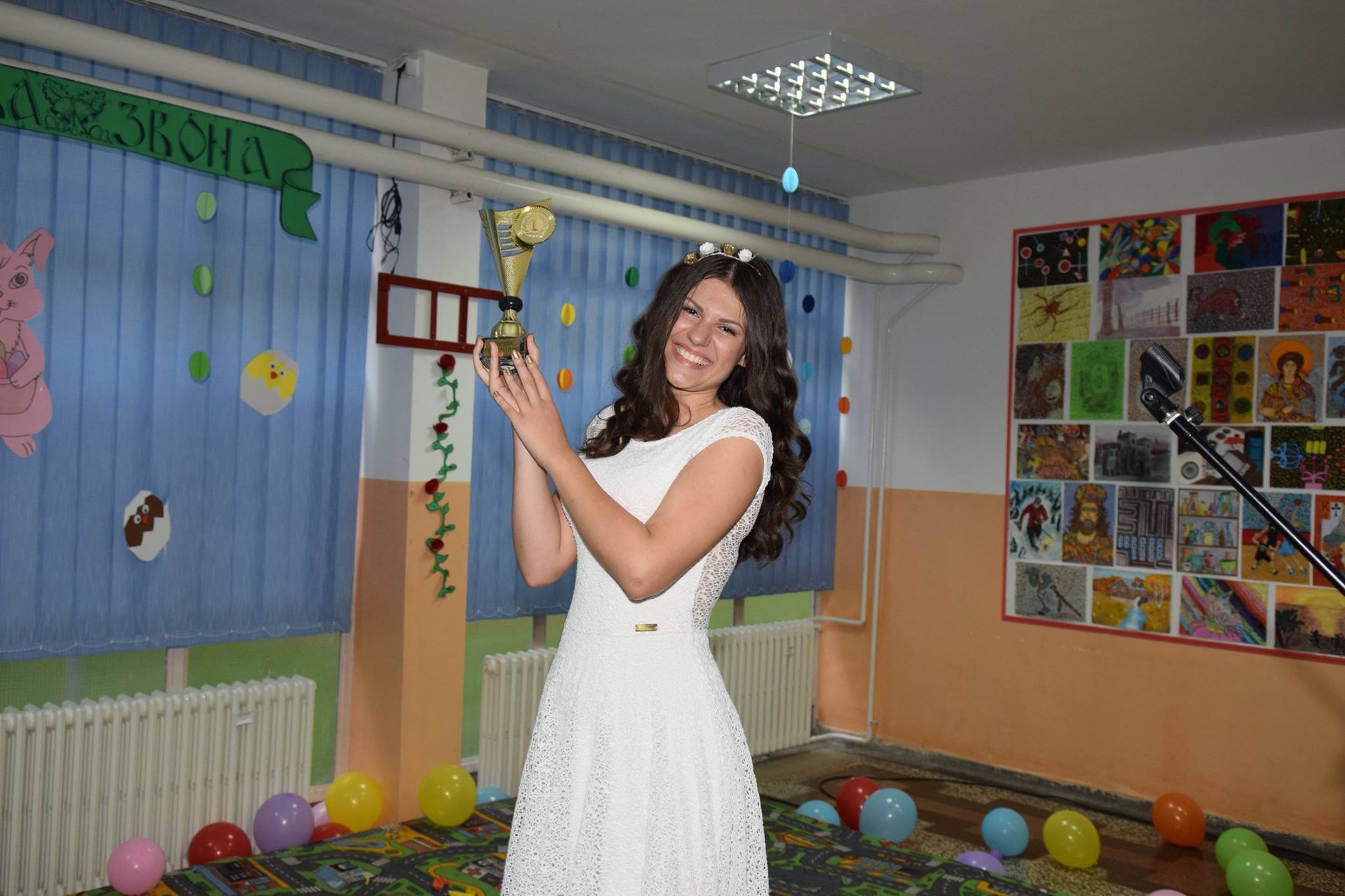 DOBOJ: Anđela Ćurguz, učenik generacije JU OŠ „Sveti Sava"