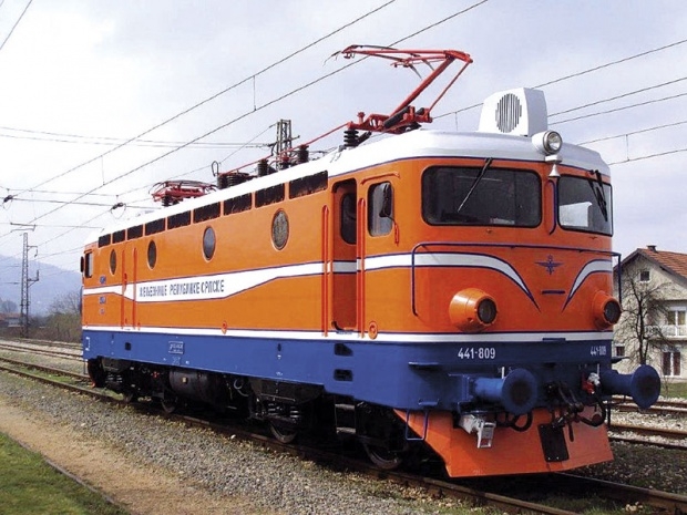 DOBOJ: Saobraćajna nezgoda na pružnom prelazu