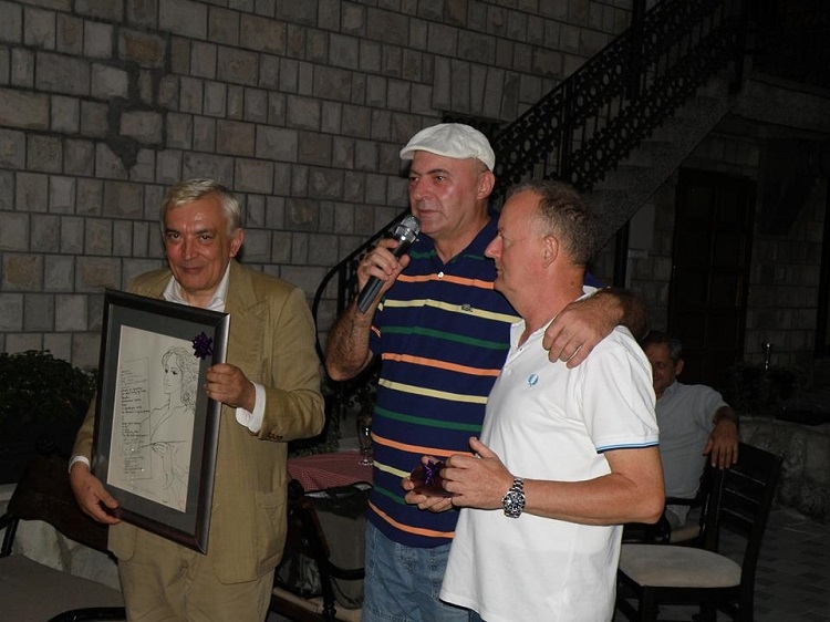 GORAN LAZOVIĆ: Bane Višt i živi pokojnici