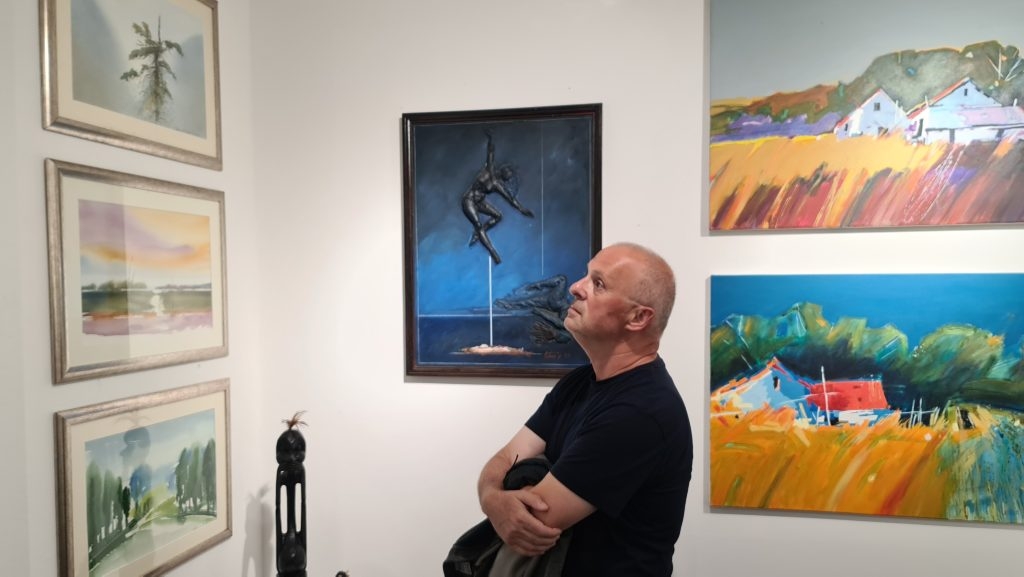 DOBOJ: Predstavljeni radovi sa likovne kolonije “Krčmarica”