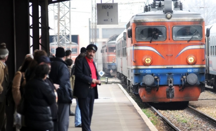DOBOJ: Sindikati Željeznica RS ne odustaju od protesta