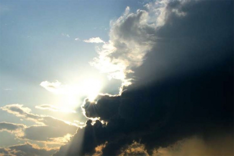 VRIJEME: Promjenljivo oblačno, u drugom dijelu dana sunčano