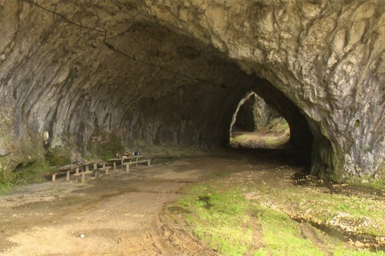 DOBOJ: Mještani vraćaju stari sjaj Djevojačkoj pećini