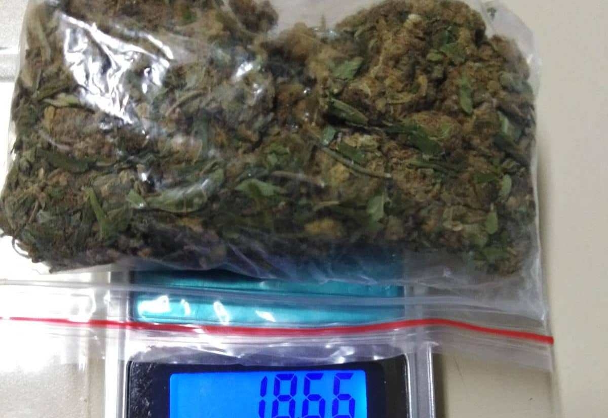 DOBOJ: Odbio testiranje na opijate, policija pretresla "golf" i pronašla marihuanu i vagu